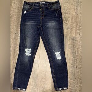 No Boundaries | Women’s |  High Rise SKINNY~ Size: 11
